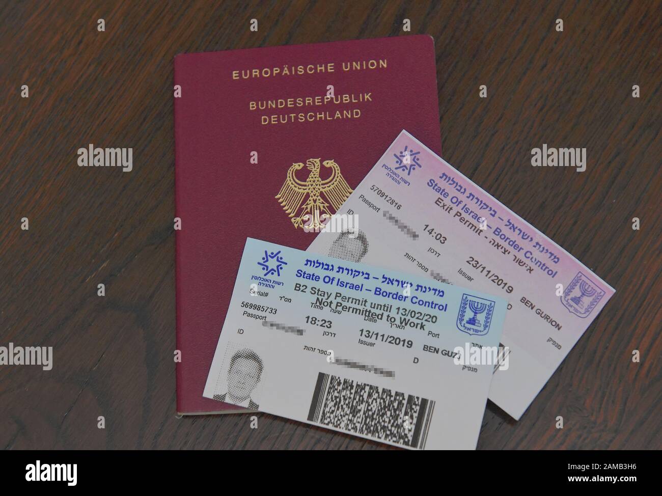 Deutscher Reisepass mit Visum für Israele Foto Stock