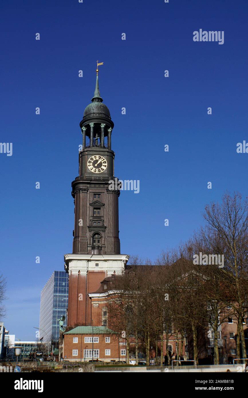 Evangelische Hauptkirche Sankt Michaelis, Amburgo, Deutschland Foto Stock