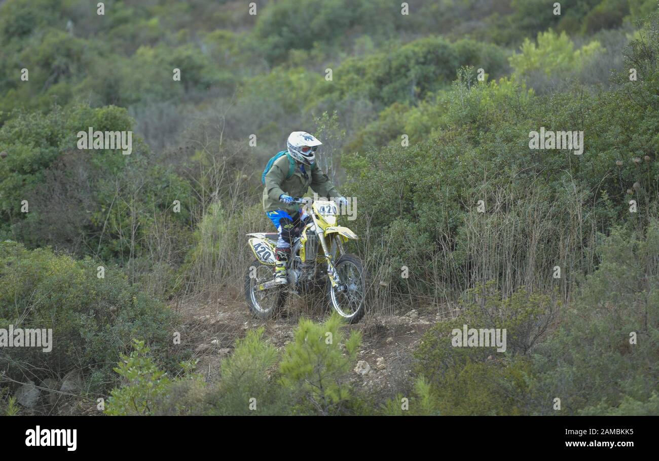 Motocross Fahrer, Nationalpark, Karmel Gebirge, Israele Foto Stock