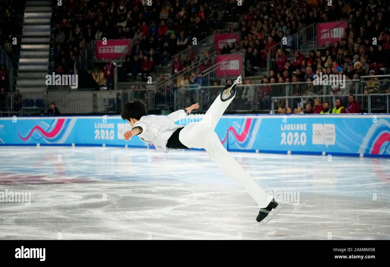 Cha Younghyun dalla Corea - concorrente di pattinaggio libero ai Giochi Olimpici Giovanile di Losanna 2020 in Svizzera il 12th gennaio 2020 nella zona di pattinaggio di Losanna. Credit: Alfredss/Alamy Live News Foto Stock