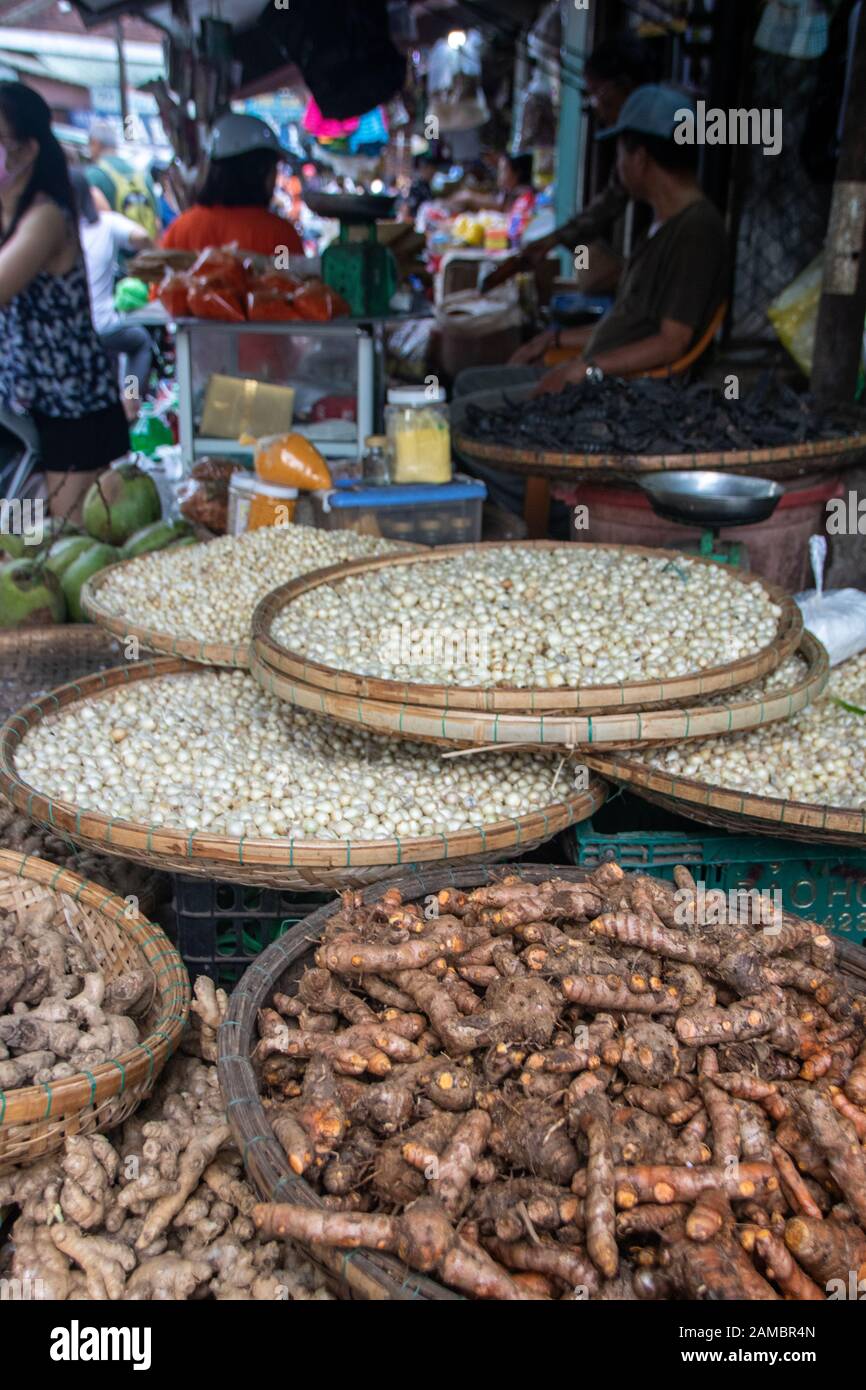 A Hue - Vietnam - L'agosto 2019 - mercato di Dong Ba, il mercato più antico della città di Hue Foto Stock