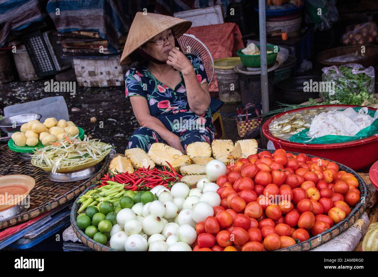 A Hue - Vietnam - L'agosto 2019 - mercato di Dong Ba, il mercato più antico della città di Hue Foto Stock