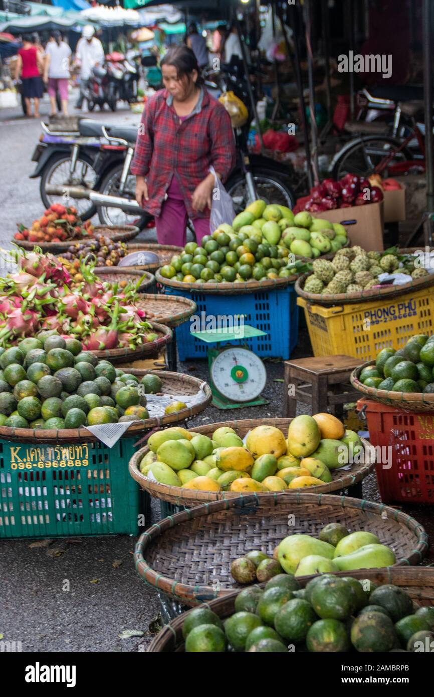 A Hue - Vietnam - L'agosto 2019 - mercato di Dong Ba, il mercato più antico della città di Hue Foto Stock