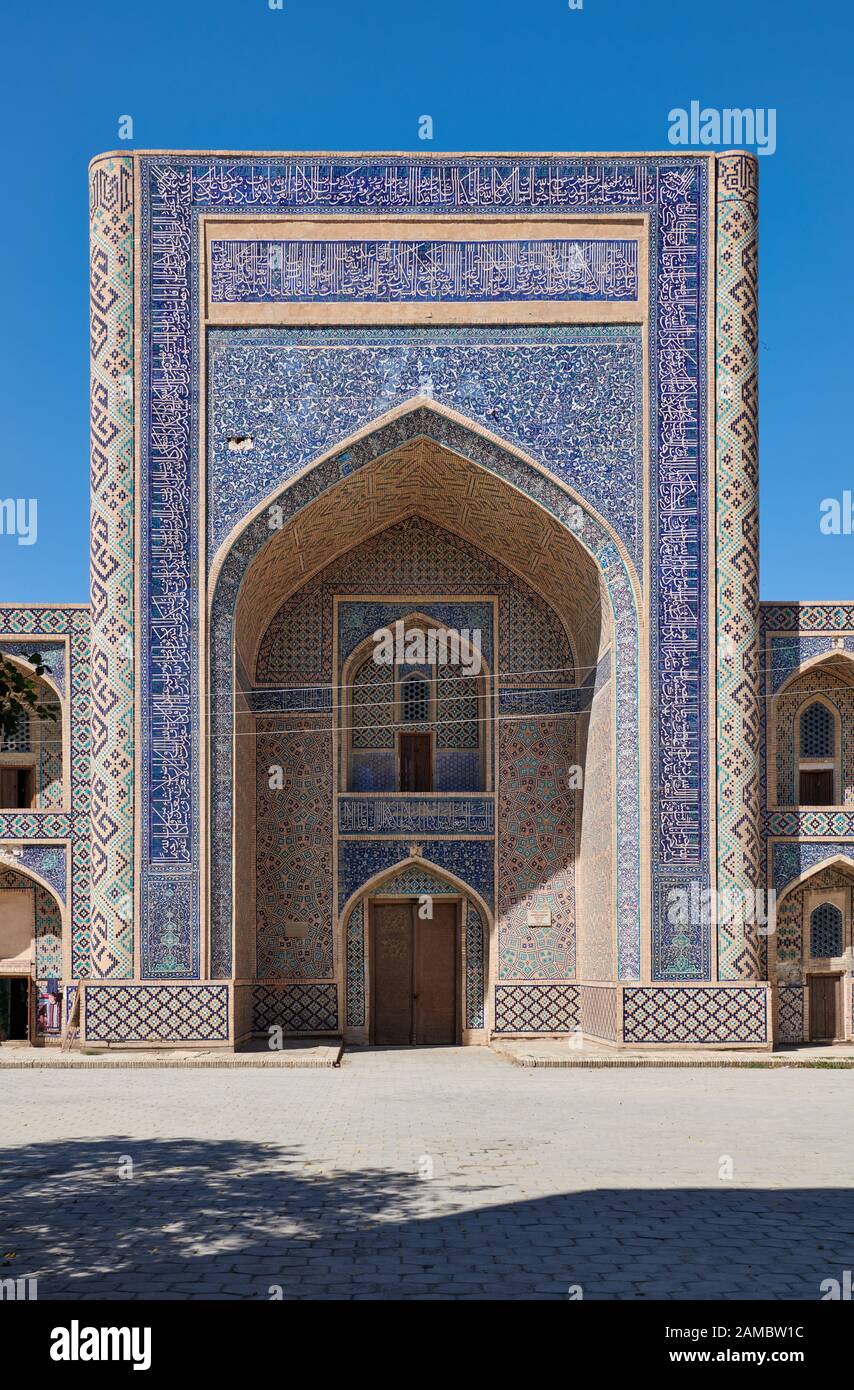 Abdullah-Khan Madrasah, Bukhara, Uzbekistan, Asia Centrale Foto Stock