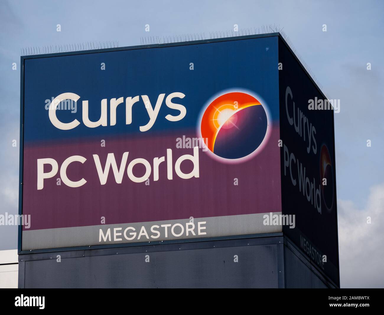 Currys Pc World Megastore, Reading Gate Retail Park, Reading, Berkshire, Inghilterra, Regno Unito, Gb. Foto Stock