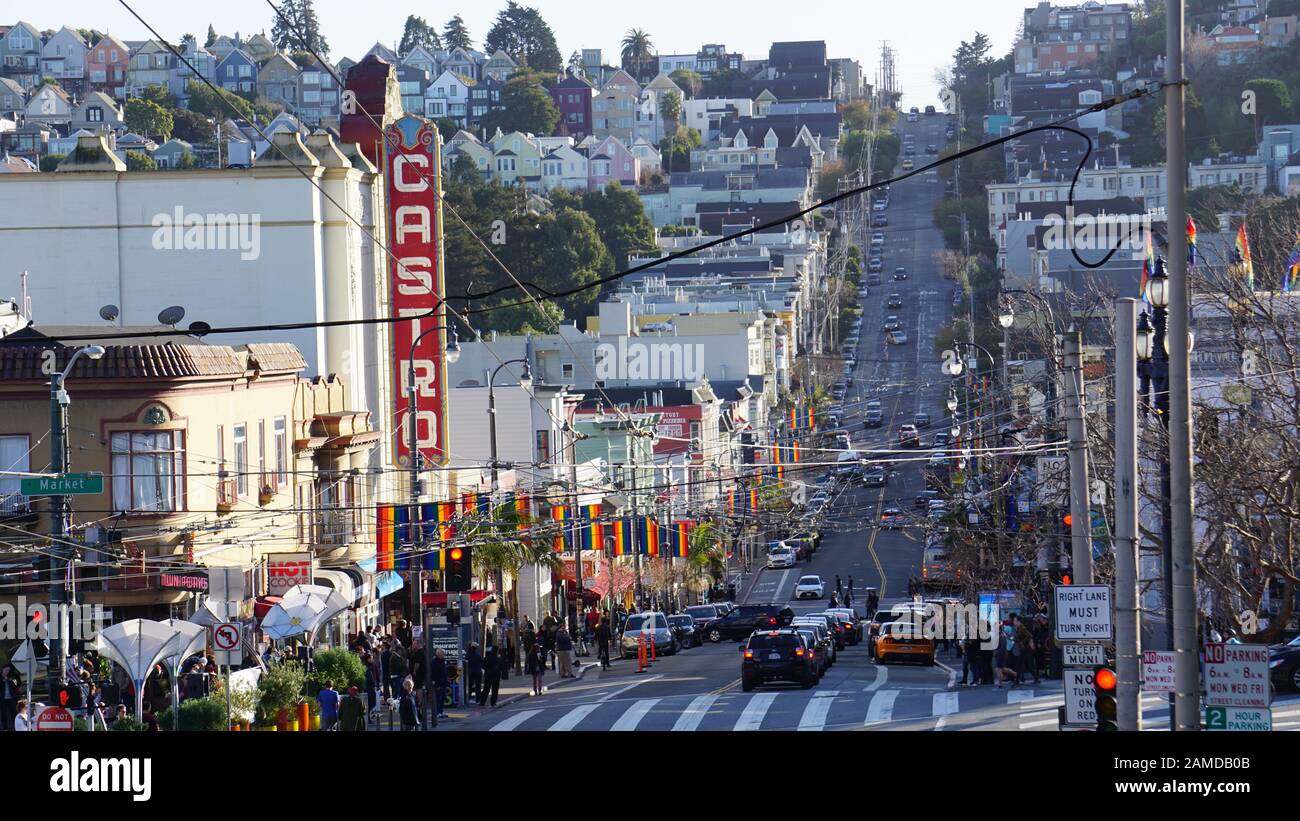 Teatro Castro al mercato e all'incrocio Castro nel quartiere Castro. Quartiere gay e destinazione turistica LGBT. San Francisco, California. Foto Stock