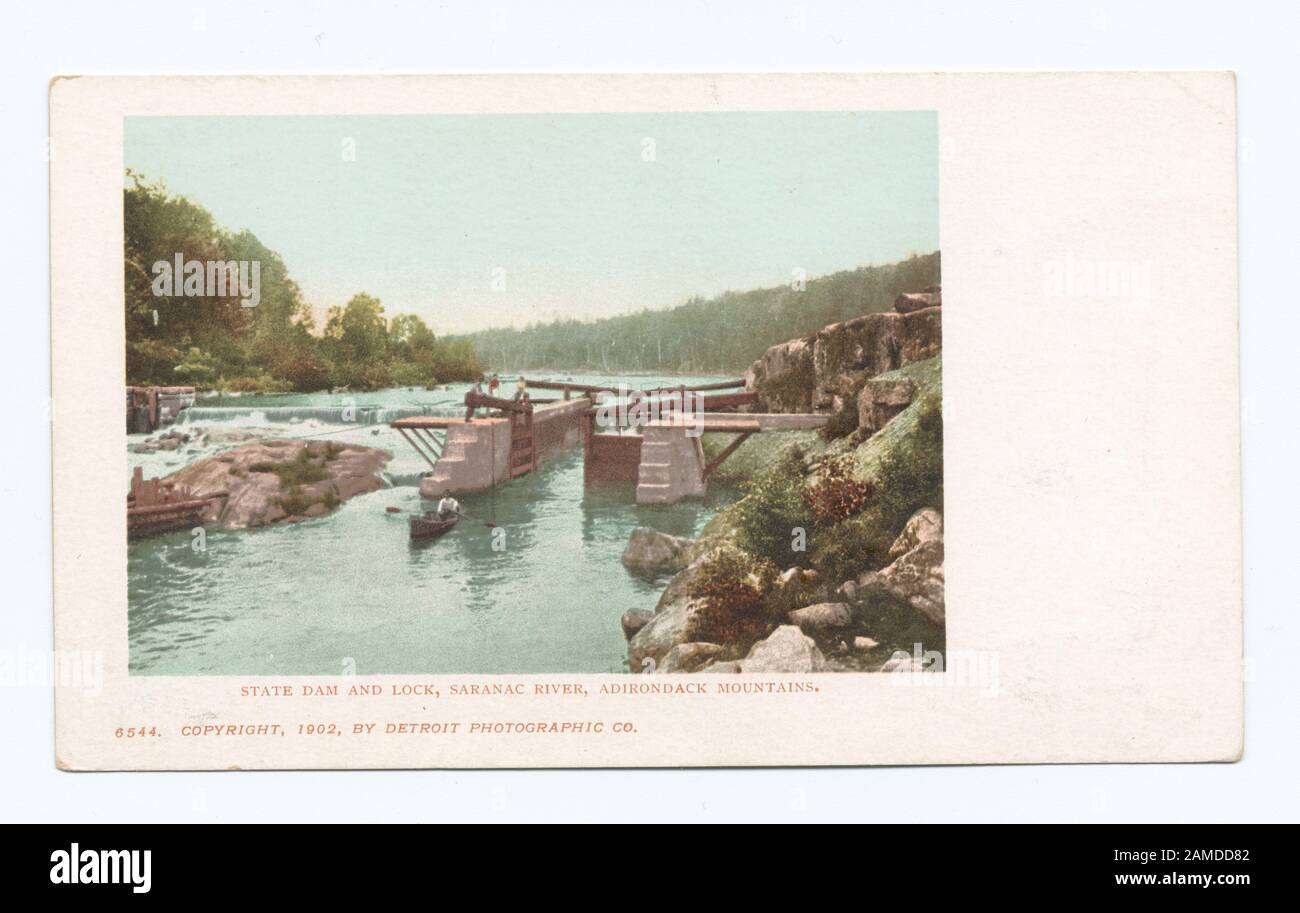 Diga di Stato e serratura, Saranac fiume, Adirondack Mts, N Y numero di serie: 6544 1902-1903. Transitato a illustrazione di pieno-formato, quando le regolazioni postali hanno permesso l'indirizzo ed il messaggio insieme sul inverso.; diga e bloccaggio di Stato, fiume di Saranac, Metri di Adirondack, N. Y. Foto Stock