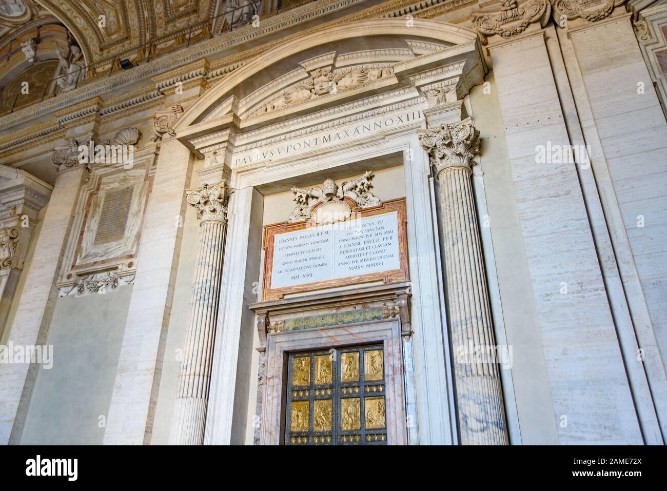 Porta Santa San Pietro Prenotazioni Porta santa basilica san pietro immagini e fotografie stock ad alta