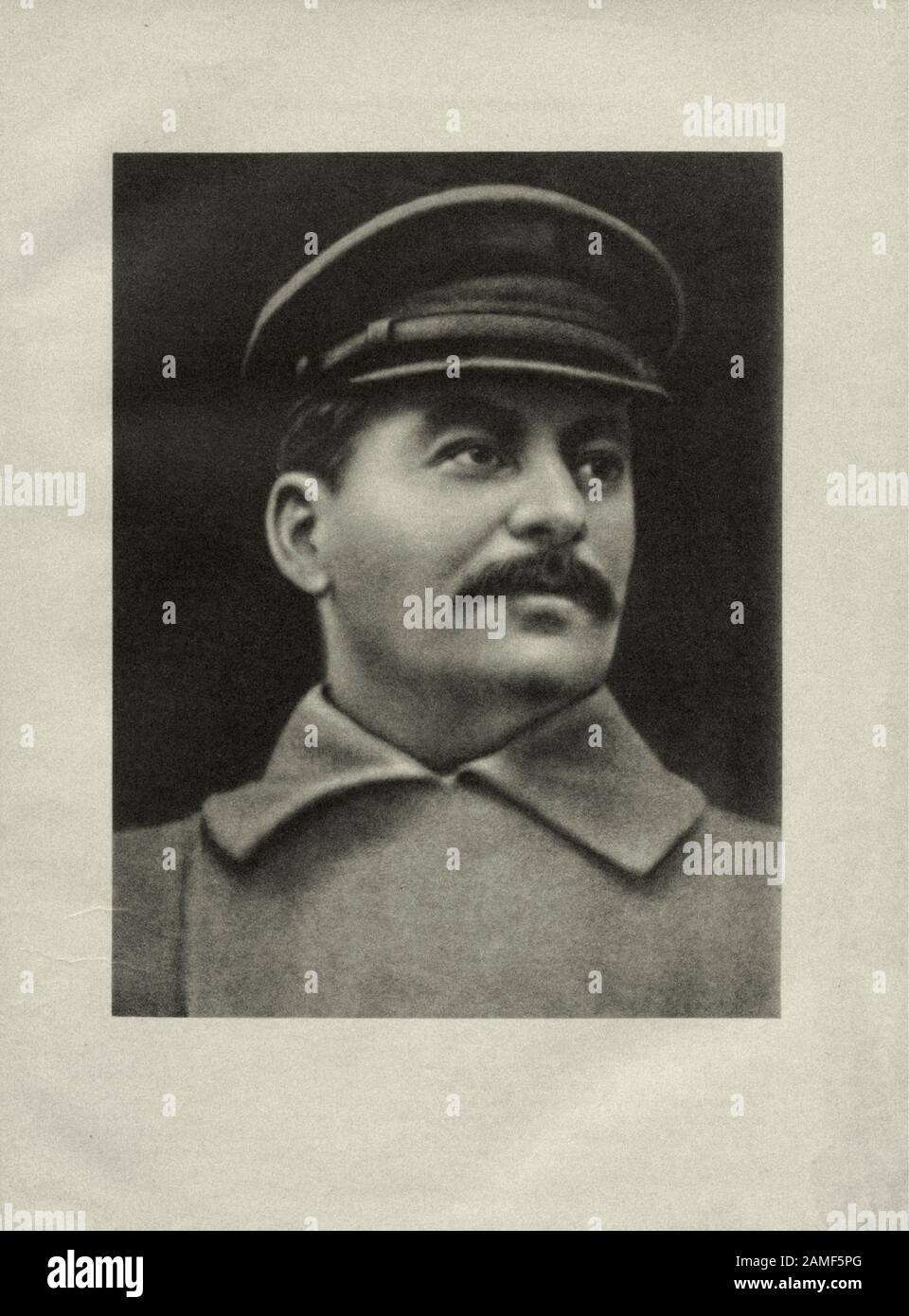 Il maresciallo Joseph Stalin. Joseph Stalin (1878 - 1953) un rivoluzionario georgiano e uomo politico sovietico che ha portato l'Unione Sovietica a partire dalla metà degli anni venti fino a Foto Stock