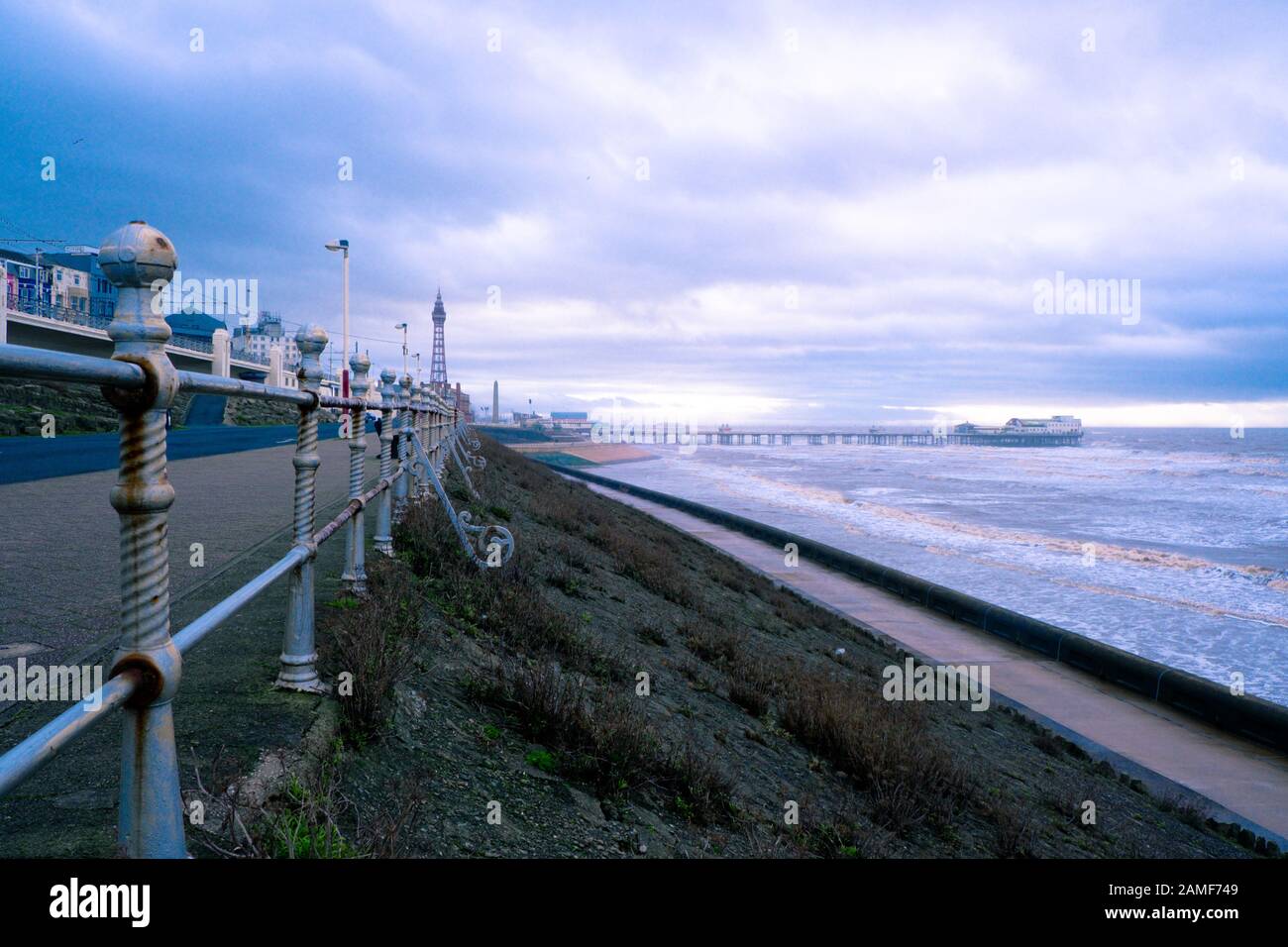 Blackpool il giorno degli inverni tempestosi Foto Stock