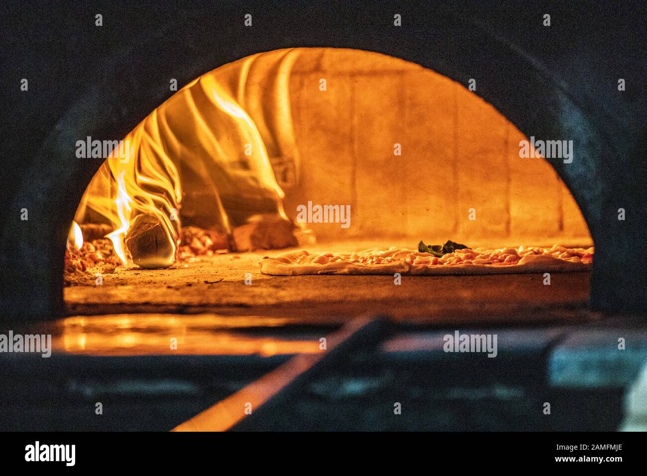 Pizza alla Pizzeria da Michele, Napoli, Italia Foto Stock