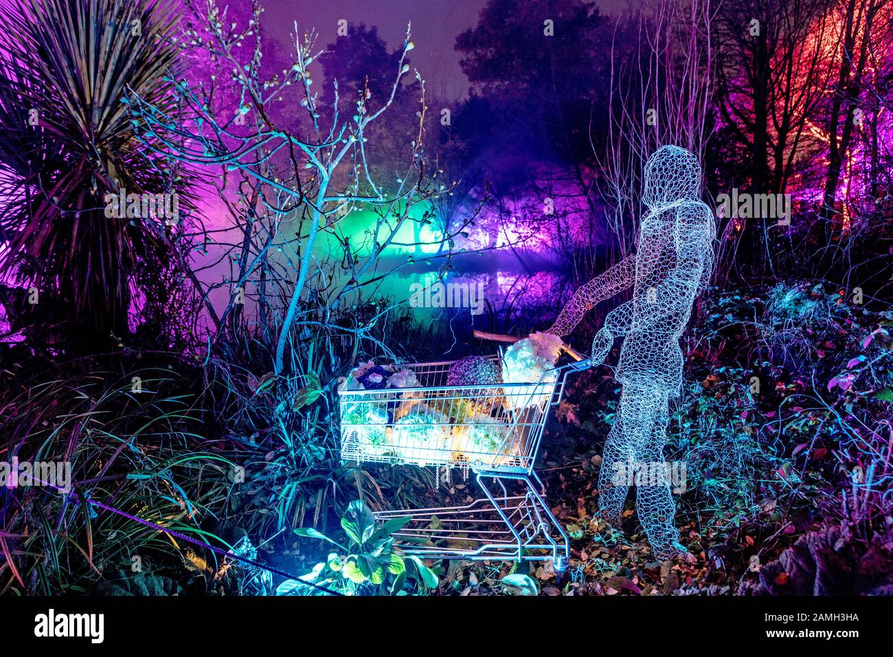 Caratteristiche Creative Nell'Enchanted Forest Syon Park Londra Uk Foto Stock