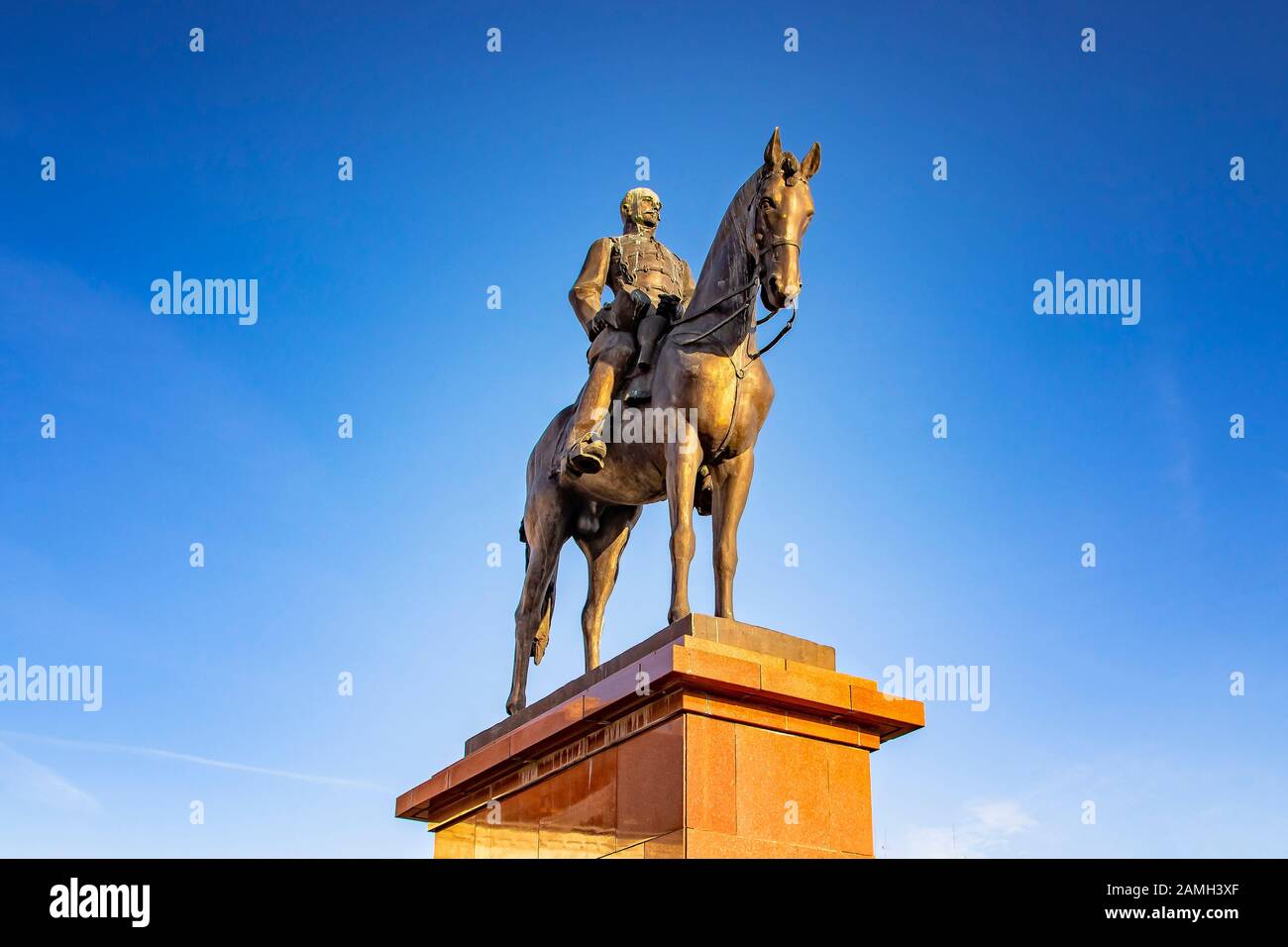 Statua sulla collina prima del castello di Buda, Budapest, Ungheria. Foto Stock