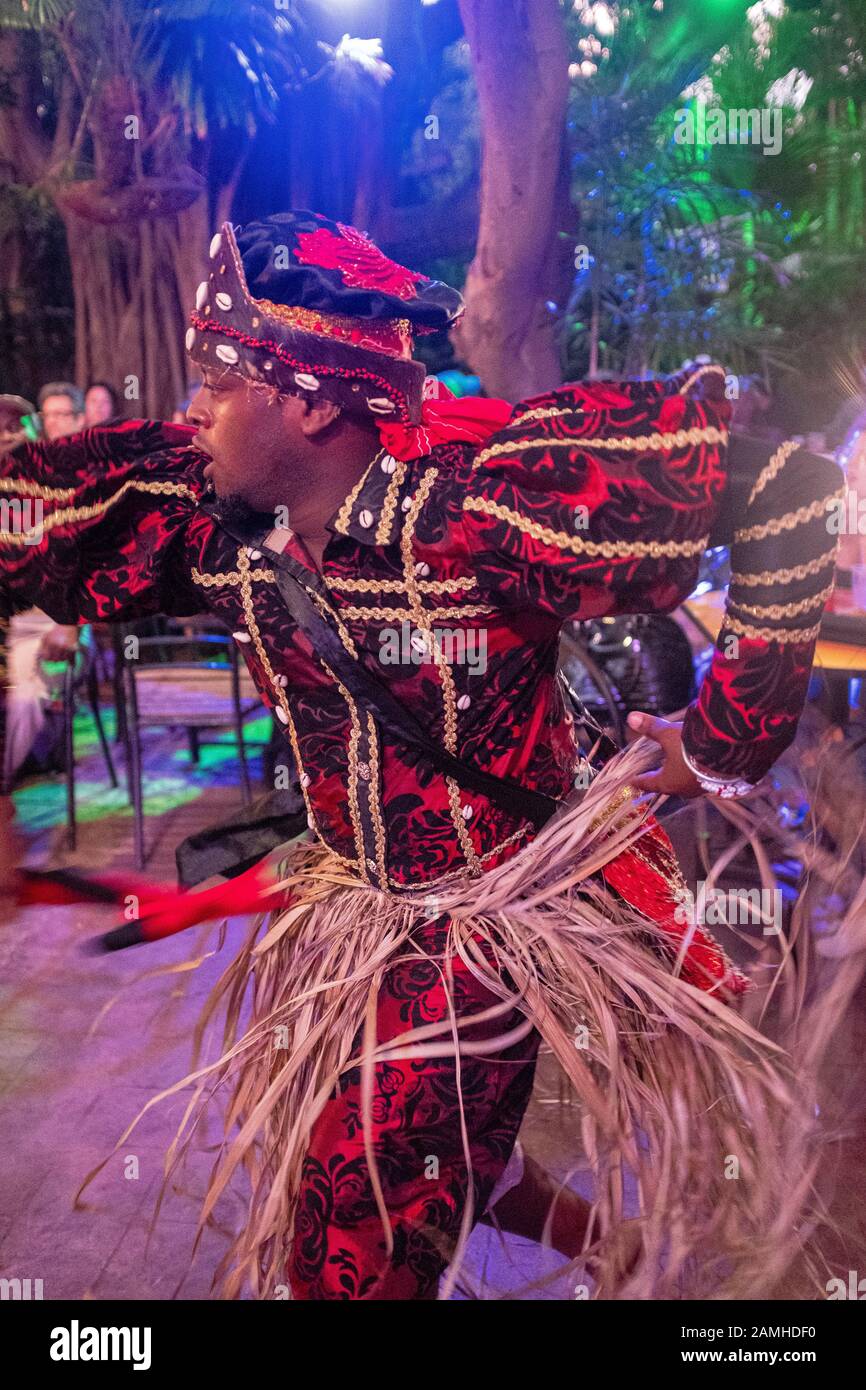 Troupe di danza cubana, Vedado Foto Stock