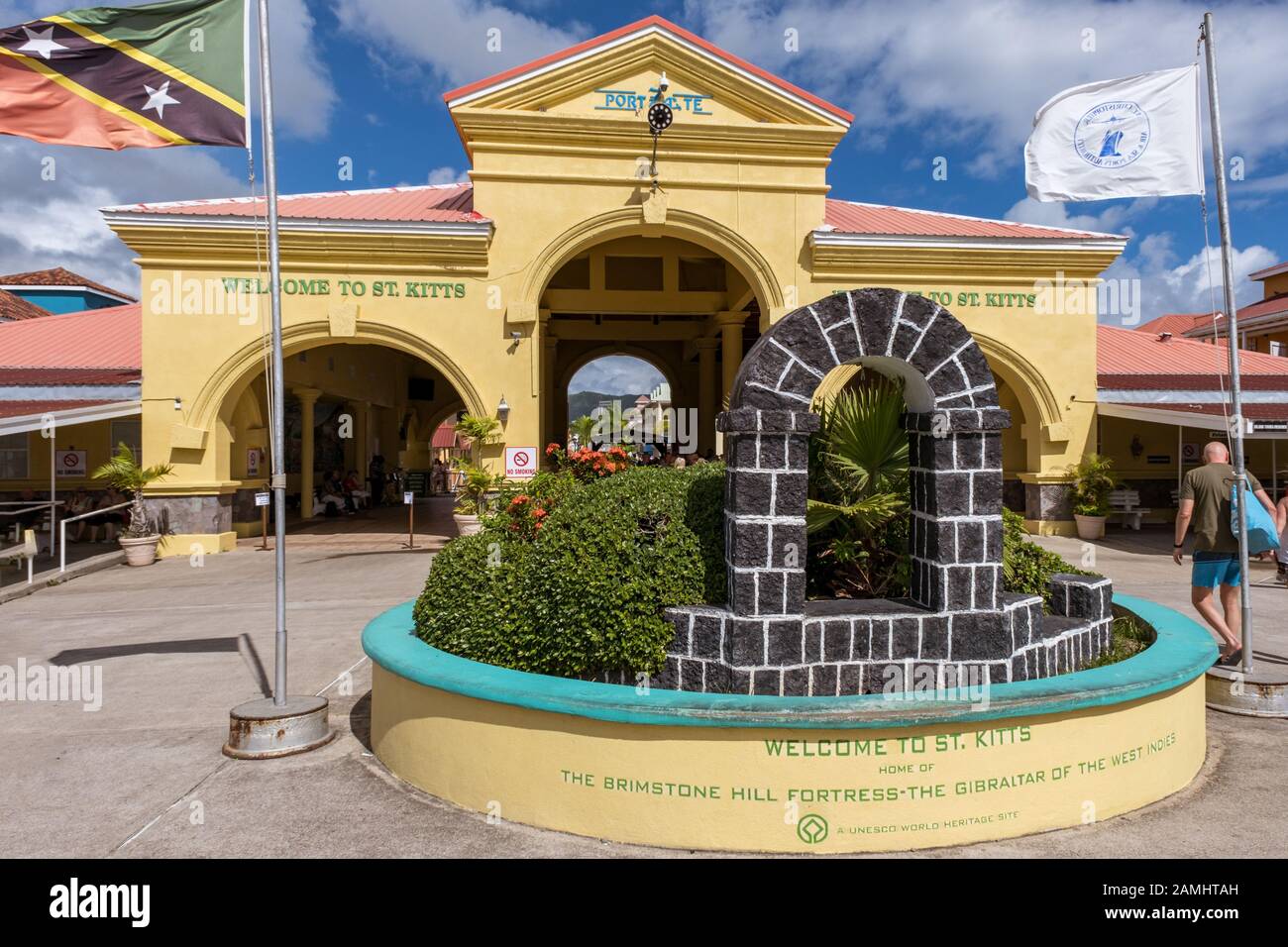Porta Zante porta a St. Kitts dal terminal delle navi da crociera, Basseterre, St. Kitts, St. Kitts e Nevis, Isole Leeward, Indie Occidentali, Caraibi Foto Stock