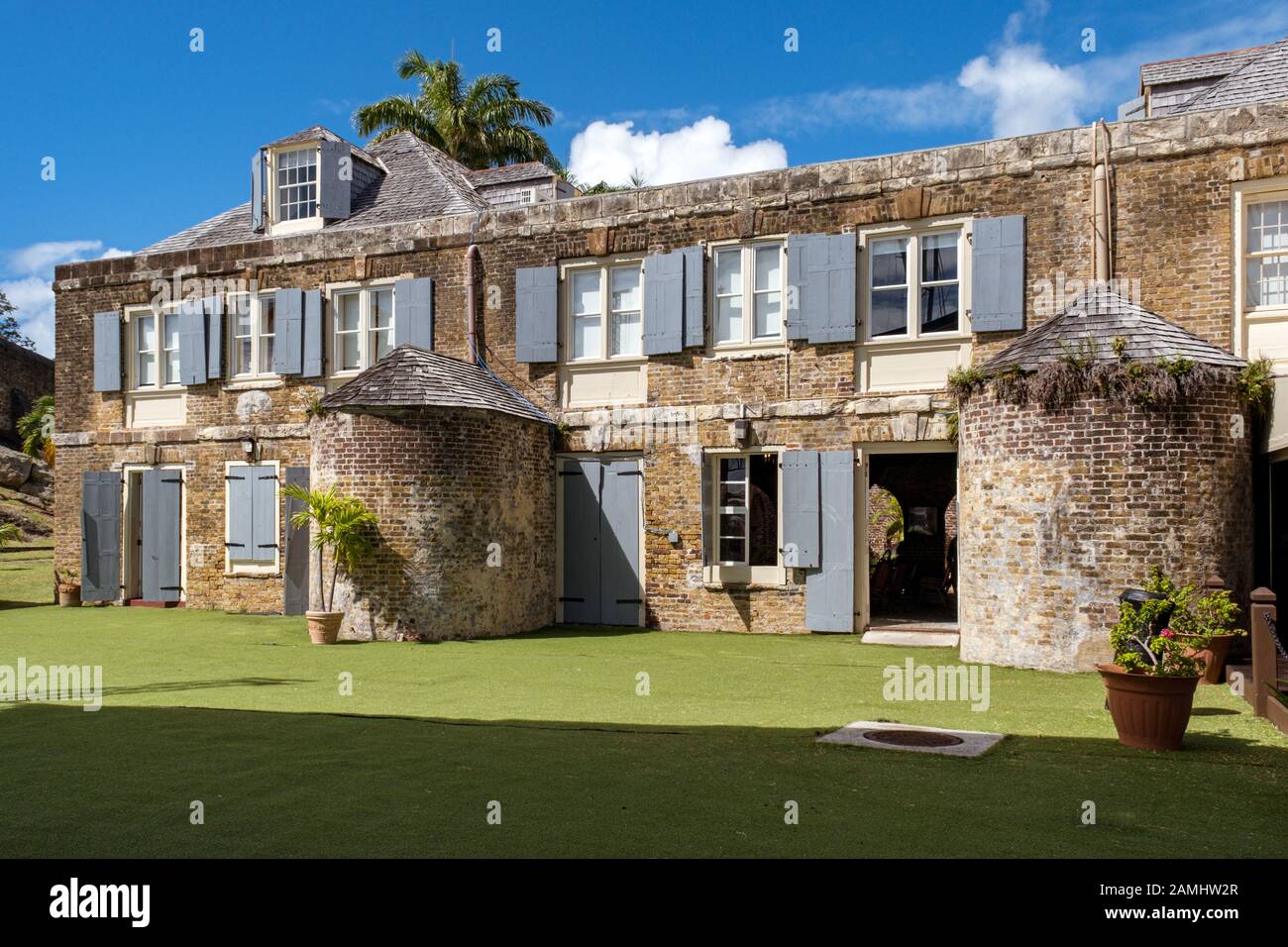 Old Copper & Lumber Store, Nelson'S Dockyard, Antigua, West Indies, Caraibi Foto Stock