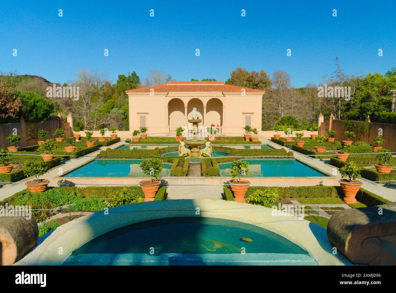 Indian Char Bagh Garden, Hamilton Gardens a Hamilton, Waikato, Nuova Zelanda Foto Stock