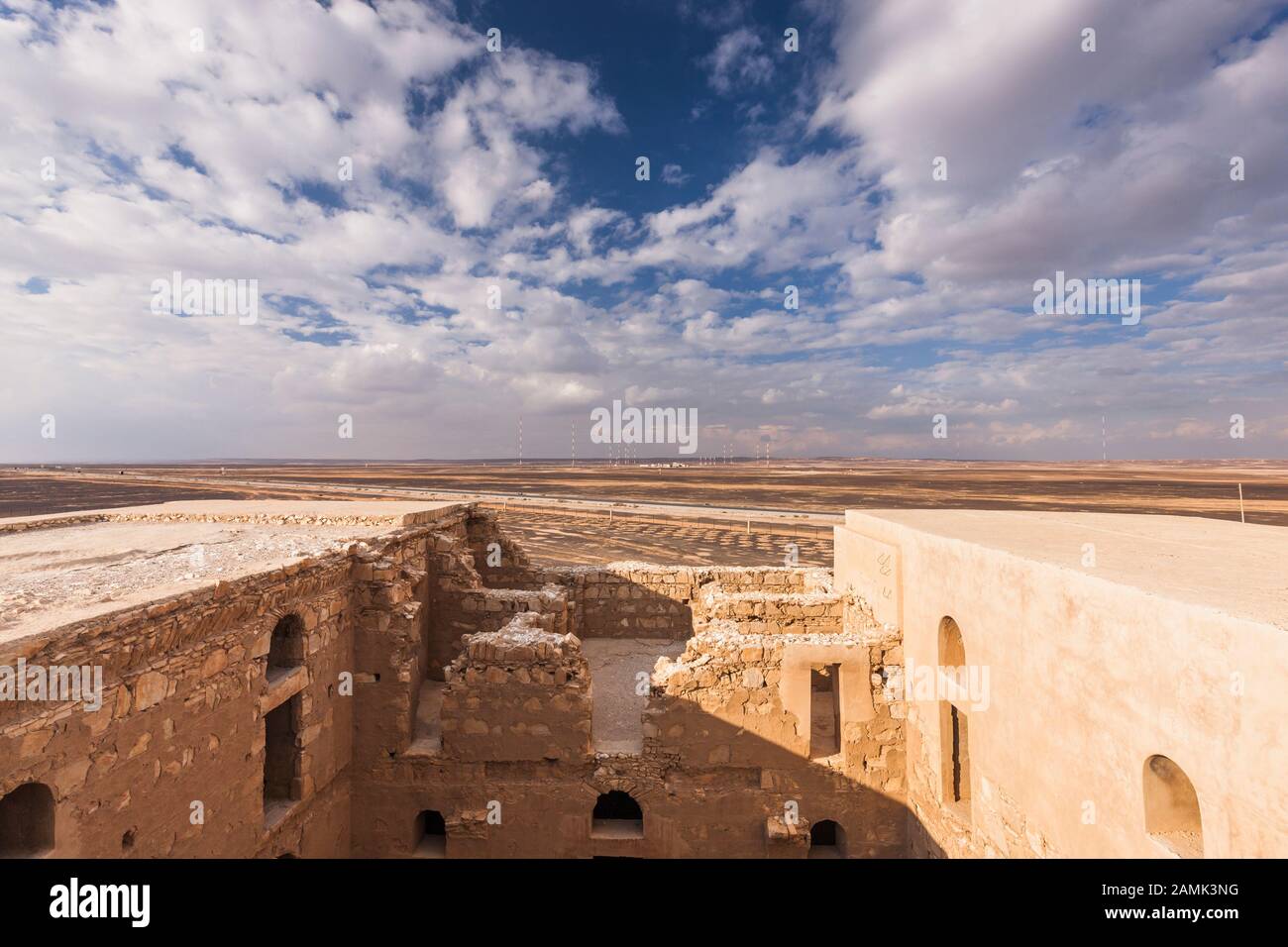 Qasr Kharanah, al quasr Khanara, Desrt castello, Amman, il deserto orientale, Giordania, Medio Oriente e Asia Foto Stock