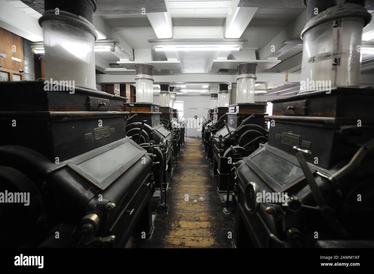 Produzione di farina e vendita diretta nel Hofbräuhaus-Kunstmühle di Neuturmstraße 3 nel vecchio Graggenauer Viertel nel centro di Monaco. [traduzione automatizzata] Foto Stock