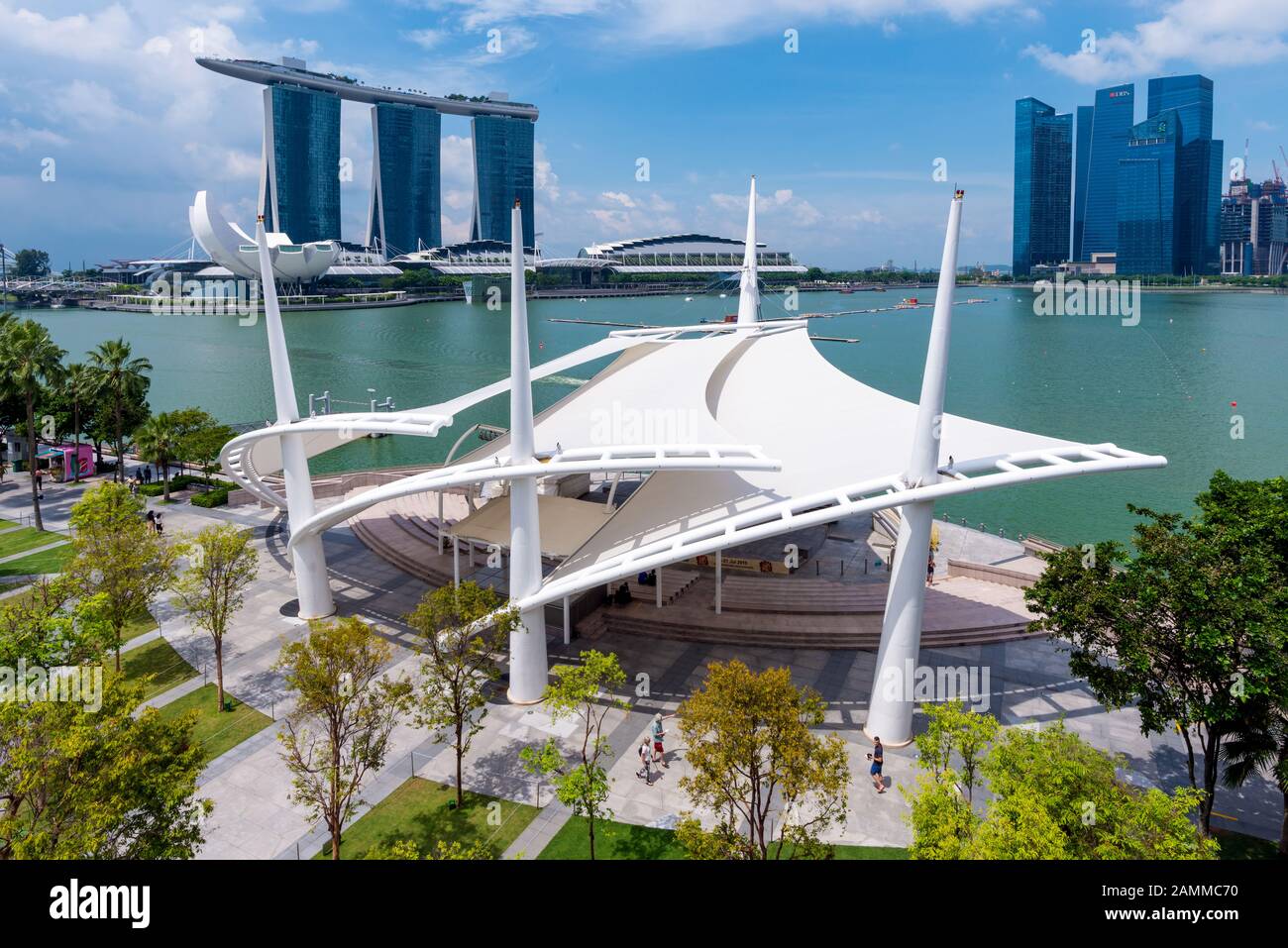 Singapore business Buildings area, Singapore è una città turistica famosa in tutto il mondo con infrastrutture economiche altamente sviluppate. Foto Stock