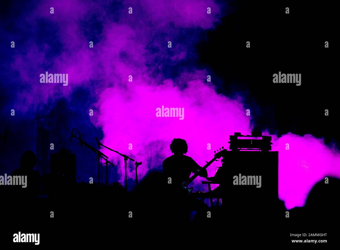 Maratona musicale 'Alien Disko 2' nel Kammerspiele di Monaco: Nella foto lo spettacolo della band Tomaga nel Kammer 1. [traduzione automatizzata] Foto Stock