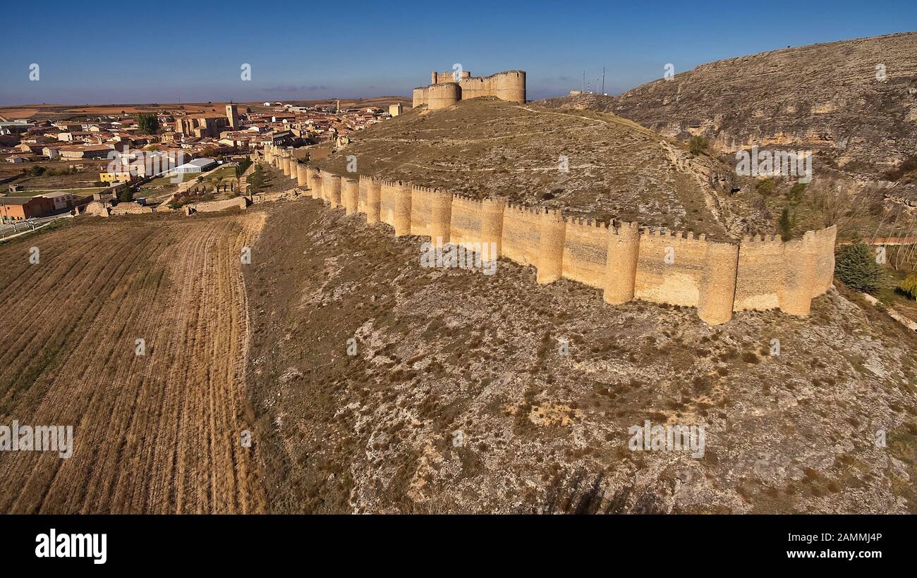 Berlanga De Duero è una bella cittadina medievale in provincia di Soria, Spagna Foto Stock