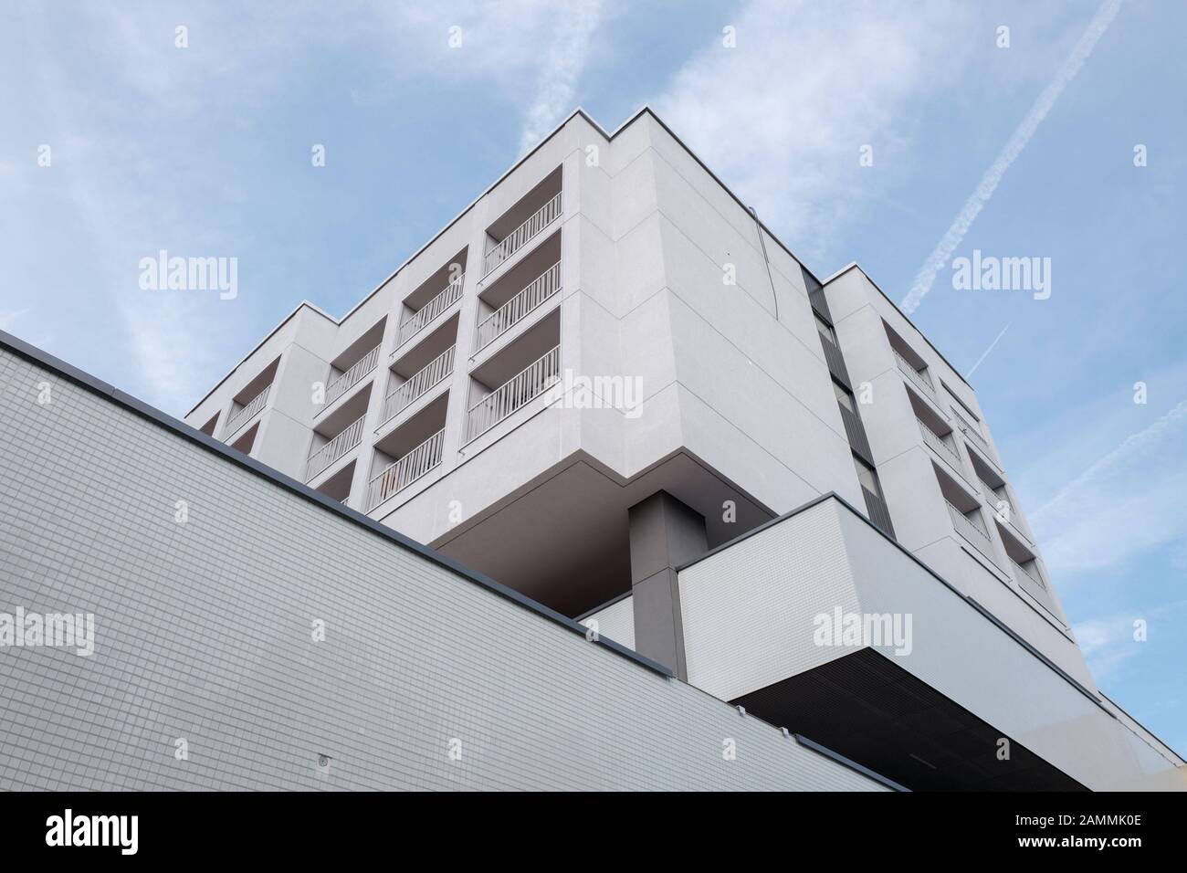 Il lavoro di conversione al centro commerciale Forum Schwanthaler Höhe è stato quasi completato. [traduzione automatizzata] Foto Stock