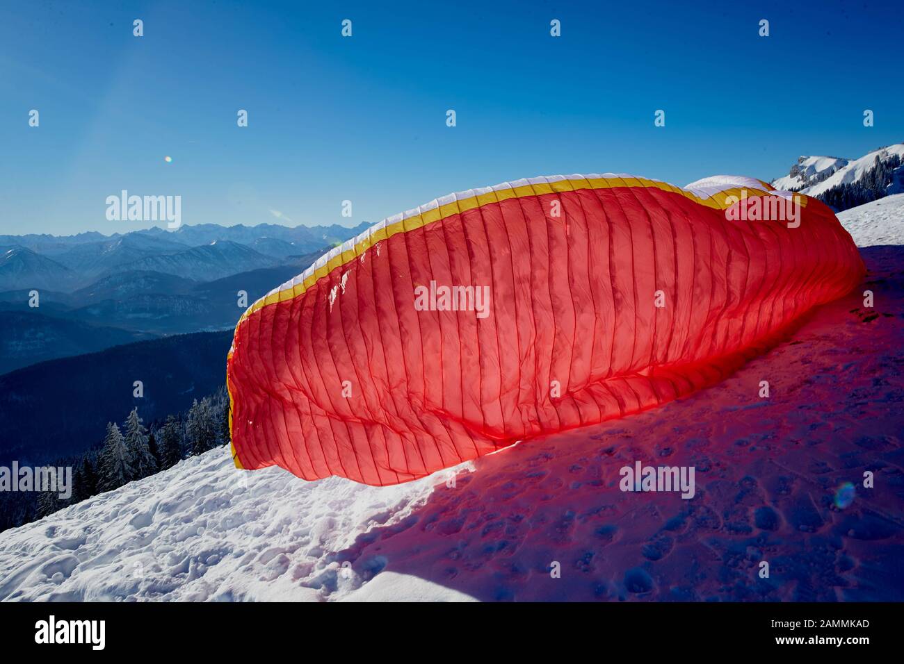 Inizia Il Parapendio am Brauneck, Lengries, 14.12.2018 [traduzione automatizzata] Foto Stock