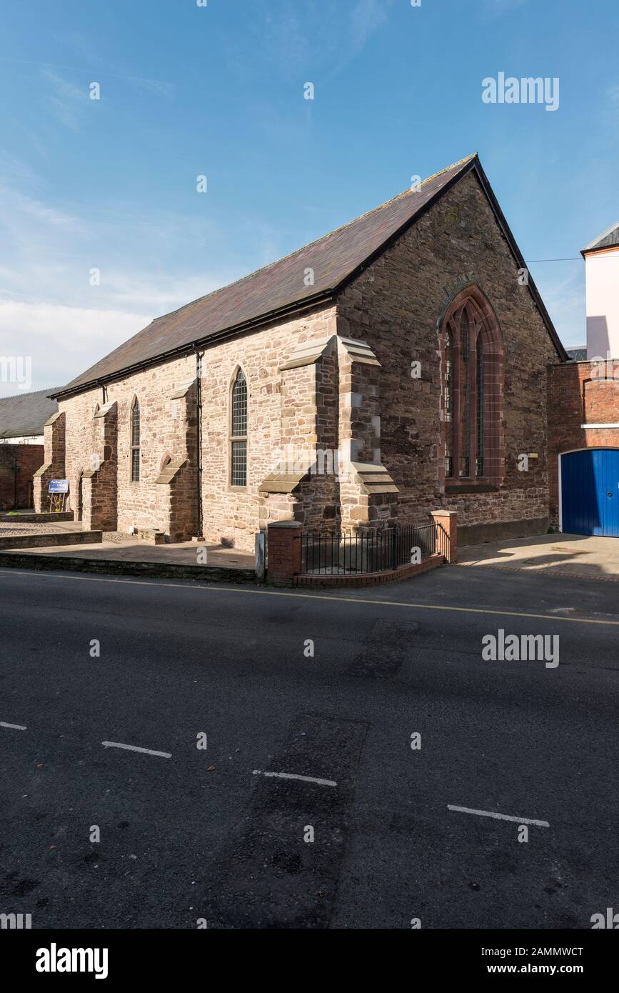 L'antica Cappella di Forbury, Leominster, Herefordshire, Regno Unito. Costruito intorno al 1282 come parte del vecchio monastero e ora in uso come sala della chiesa Foto Stock