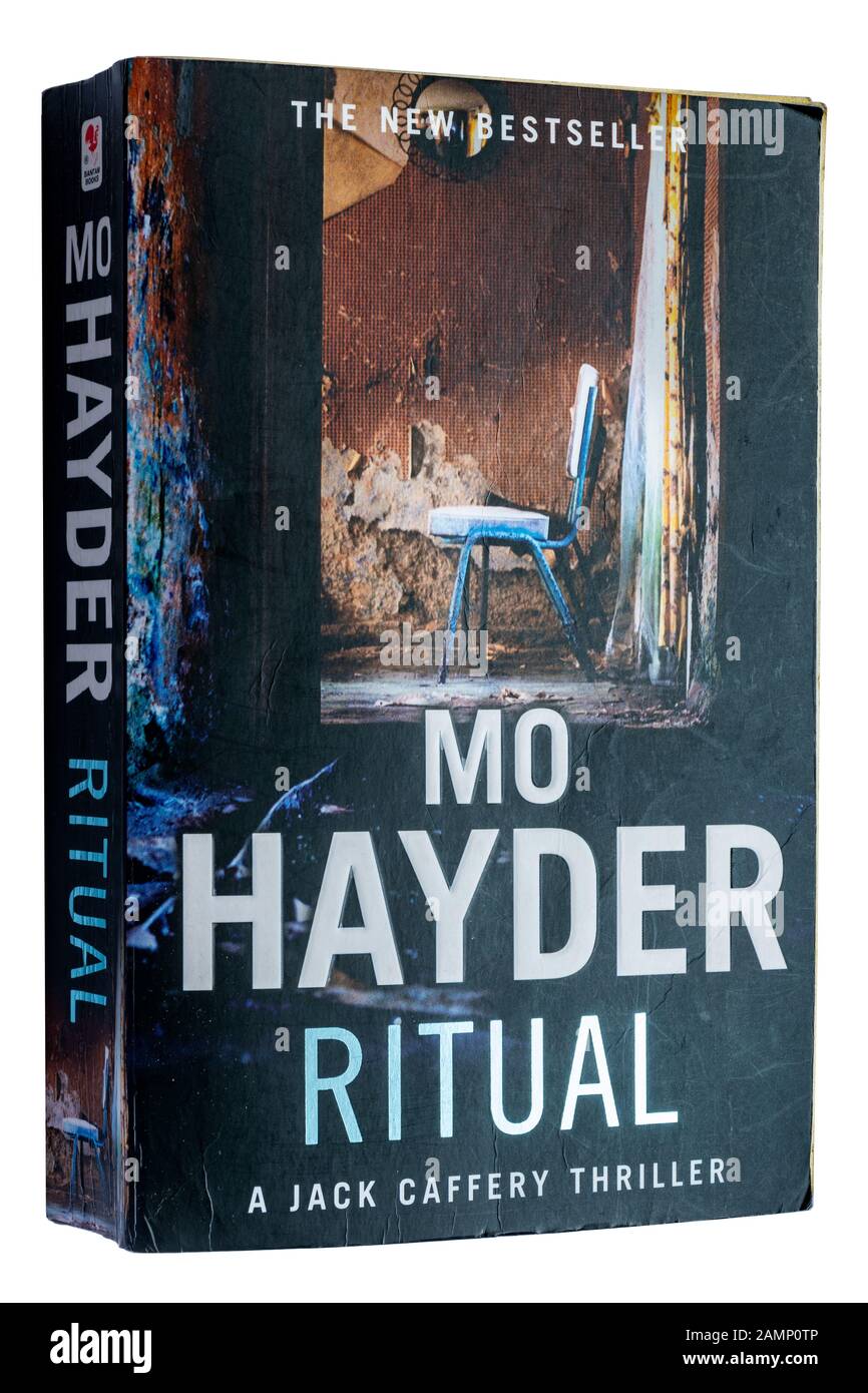 Rituale, un romanzo di Mo Hayder nella serie Jack Caffery. Libro cartaceo Foto Stock