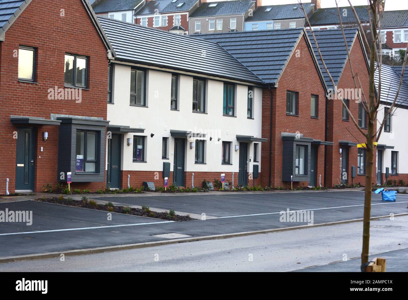 Barry, vale of Glamorgan / Wales - 6 gennaio 2020: Sviluppo del lungomare in Barry South Wales, costruzione di nuove case in questa comunità in espansione Foto Stock