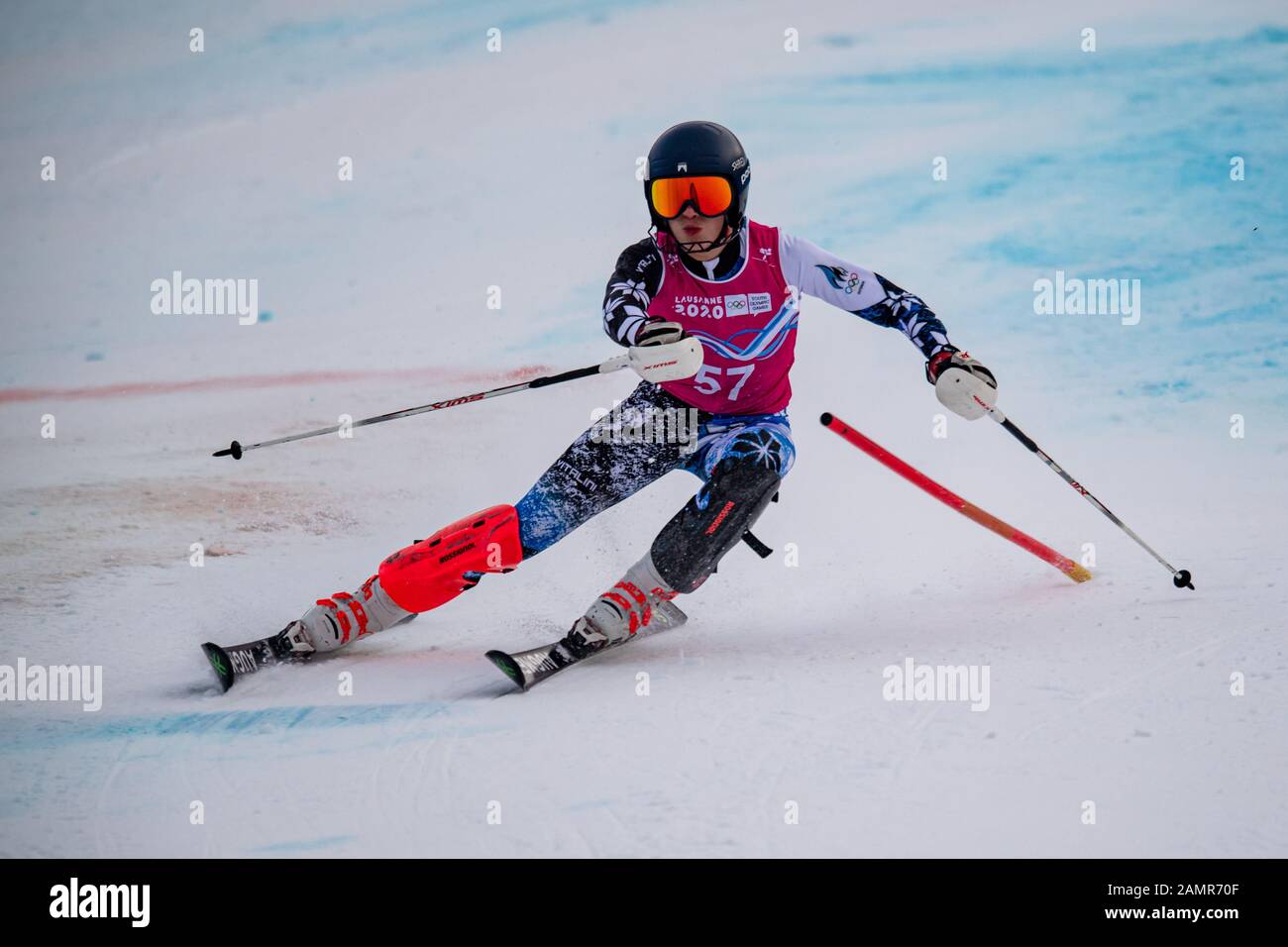 Losanna, Svizzera. 14th Gen 2020. DNILAS Hans Markus (EST) compete nello sci alpino Slalom Run 2 maschile durante i Giochi Olimpici Giovanile di Losanna 2020 presso il Centro Alpino Les Diablerets martedì 14 gennaio 2020. LOSANNA, SVIZZERA. Credito: Taka G Wu/Alamy Live News Foto Stock