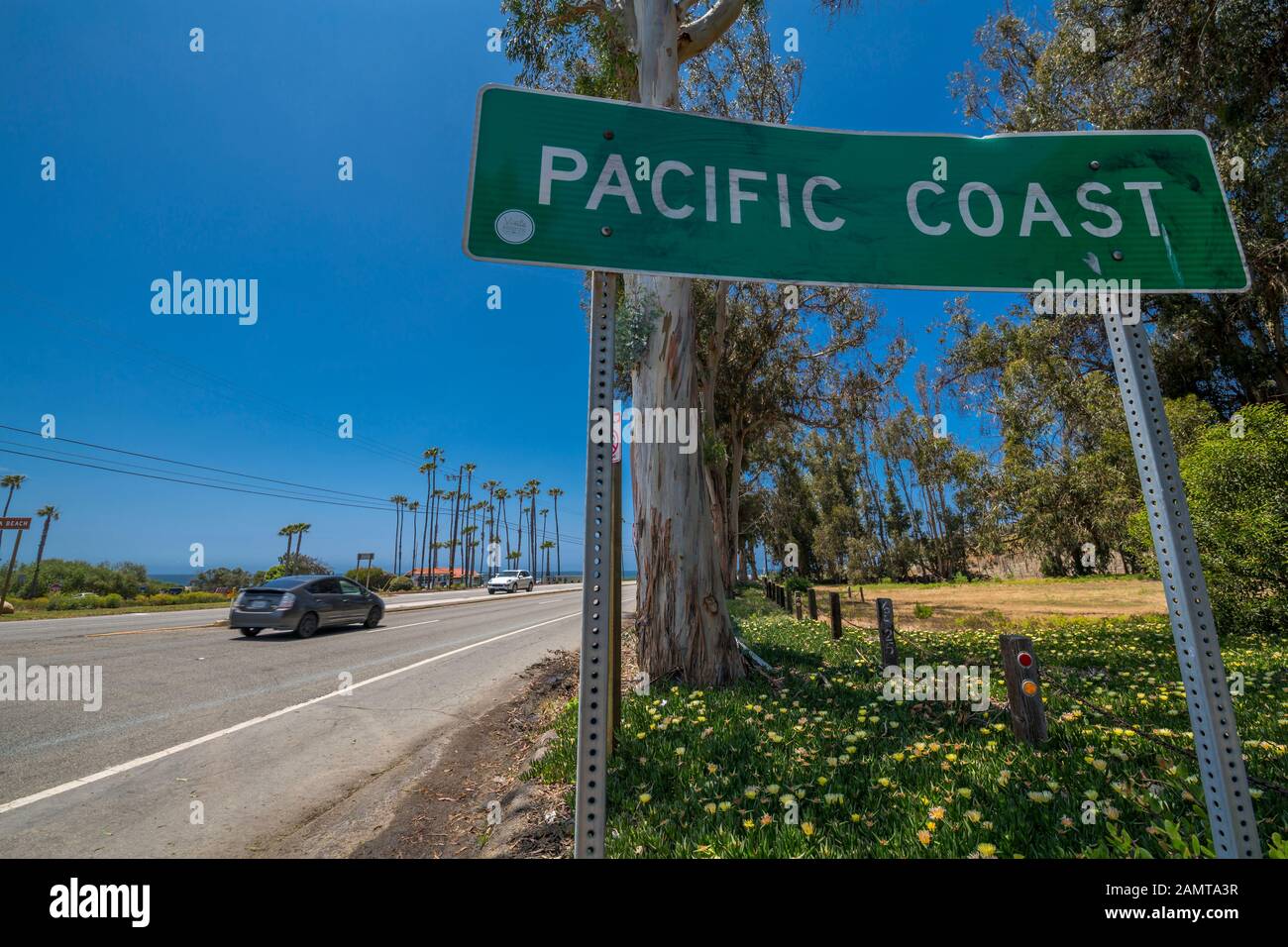 Vista della Pacific Highway 1 vicino a Malibu Beach, California, Stati Uniti d'America, America del Nord Foto Stock