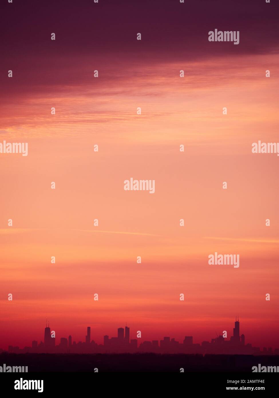 Skyline della città all'alba, Chicago, Illinois, Stati Uniti Foto Stock