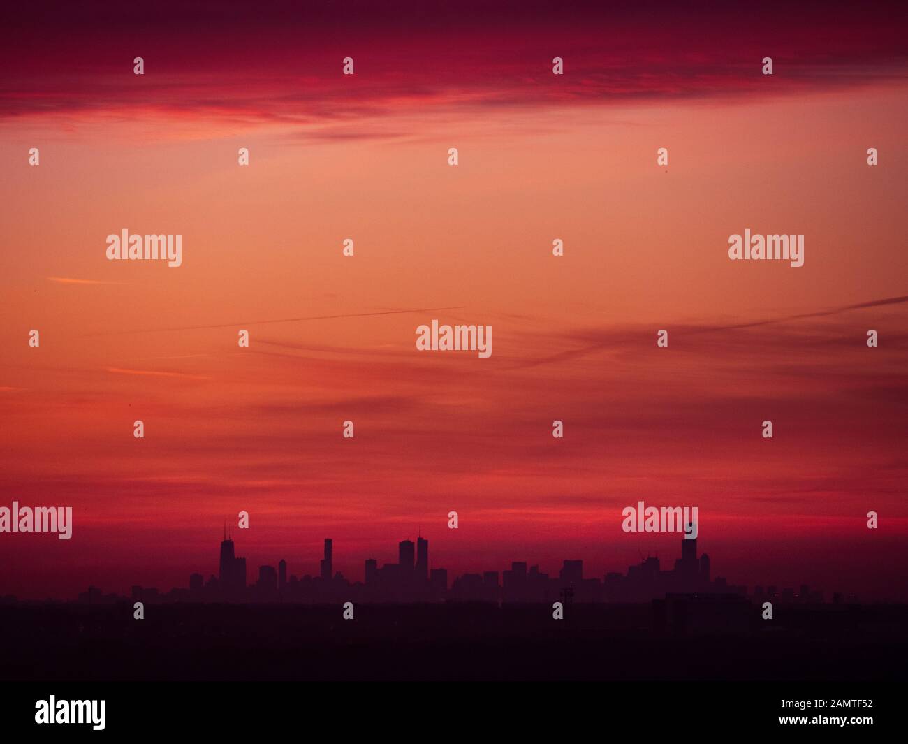 Skyline della città all'alba, Chicago, Illinois, Stati Uniti Foto Stock