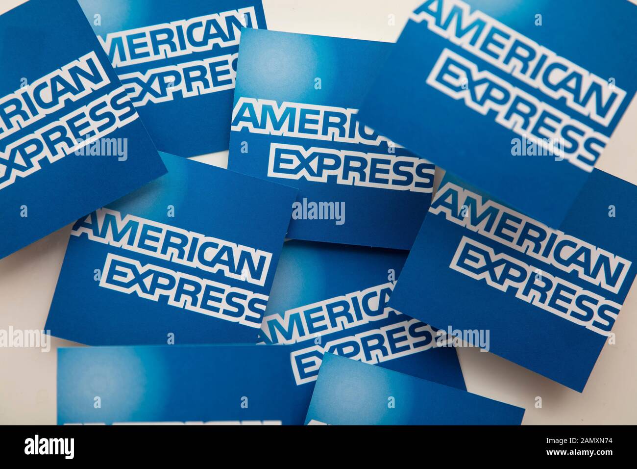 Londra, Regno Unito - Gennaio 15th 2020: Logo American express stampato su carta Foto Stock