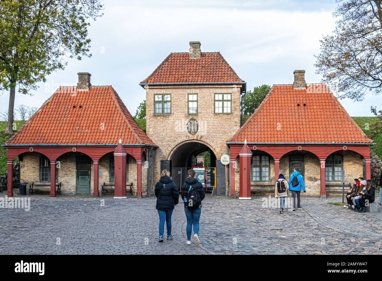 La Norvegia Gate con case di guardia è l'ingresso della cittadella di Kastellet fortresss sul lato nord, Copenhagen, Danimarca. Foto Stock