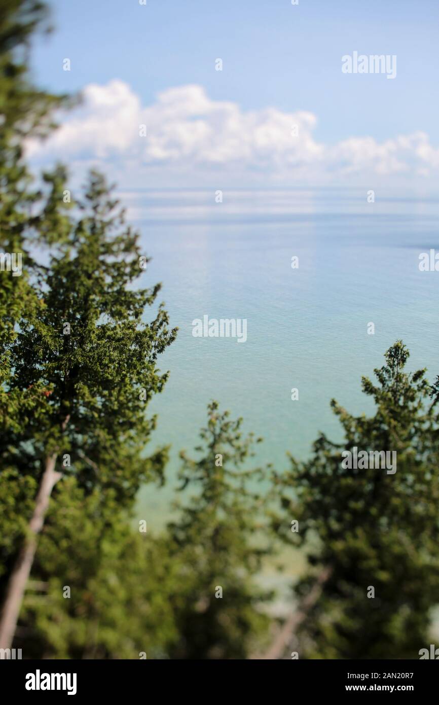 Guardando oltre il Lago Huron in UN giorno d'estate Foto Stock