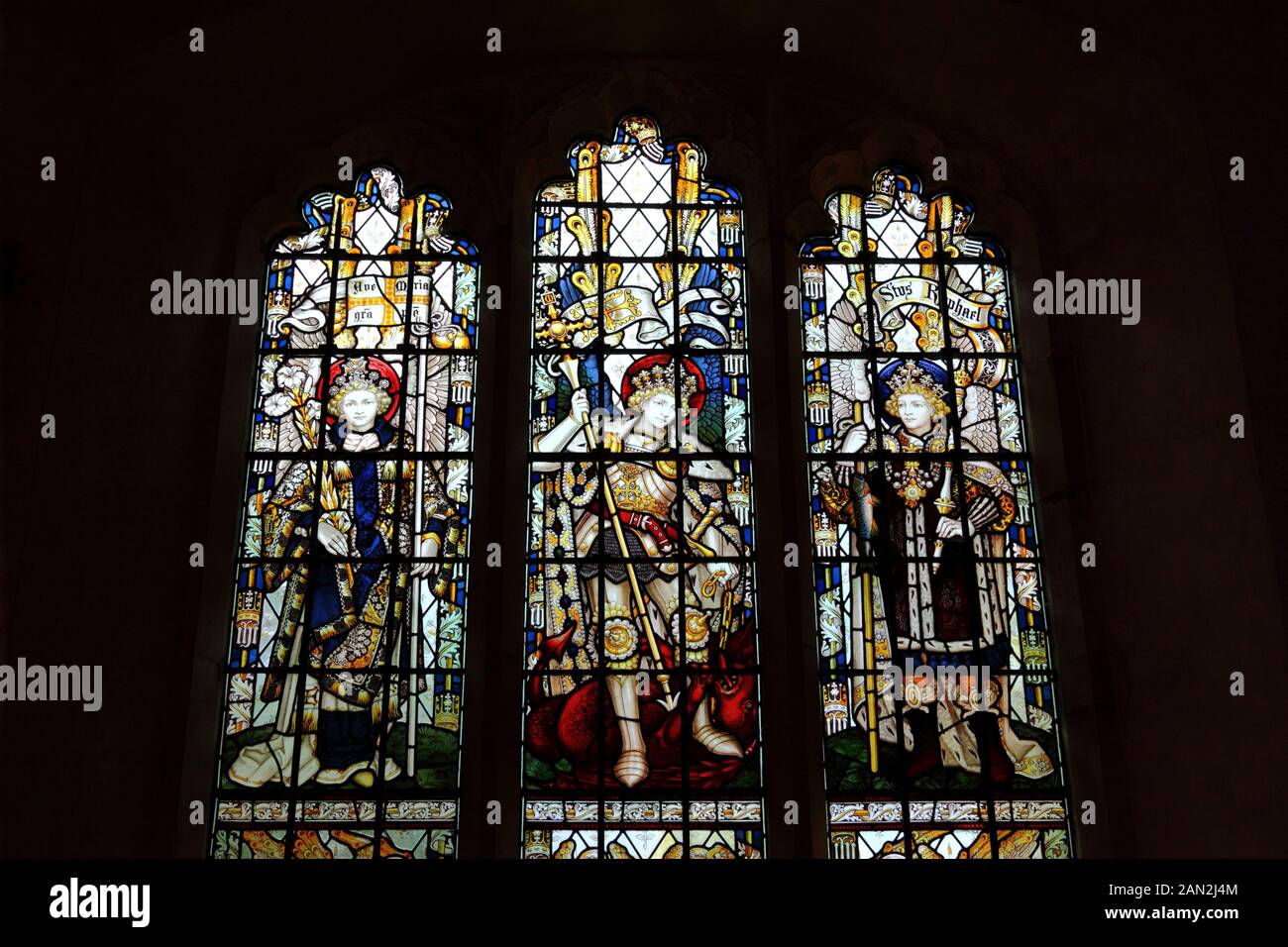 Particolare di vetrate della chiesa di Santa Maria, Chiddingstone, Kent, Inghilterra Foto Stock