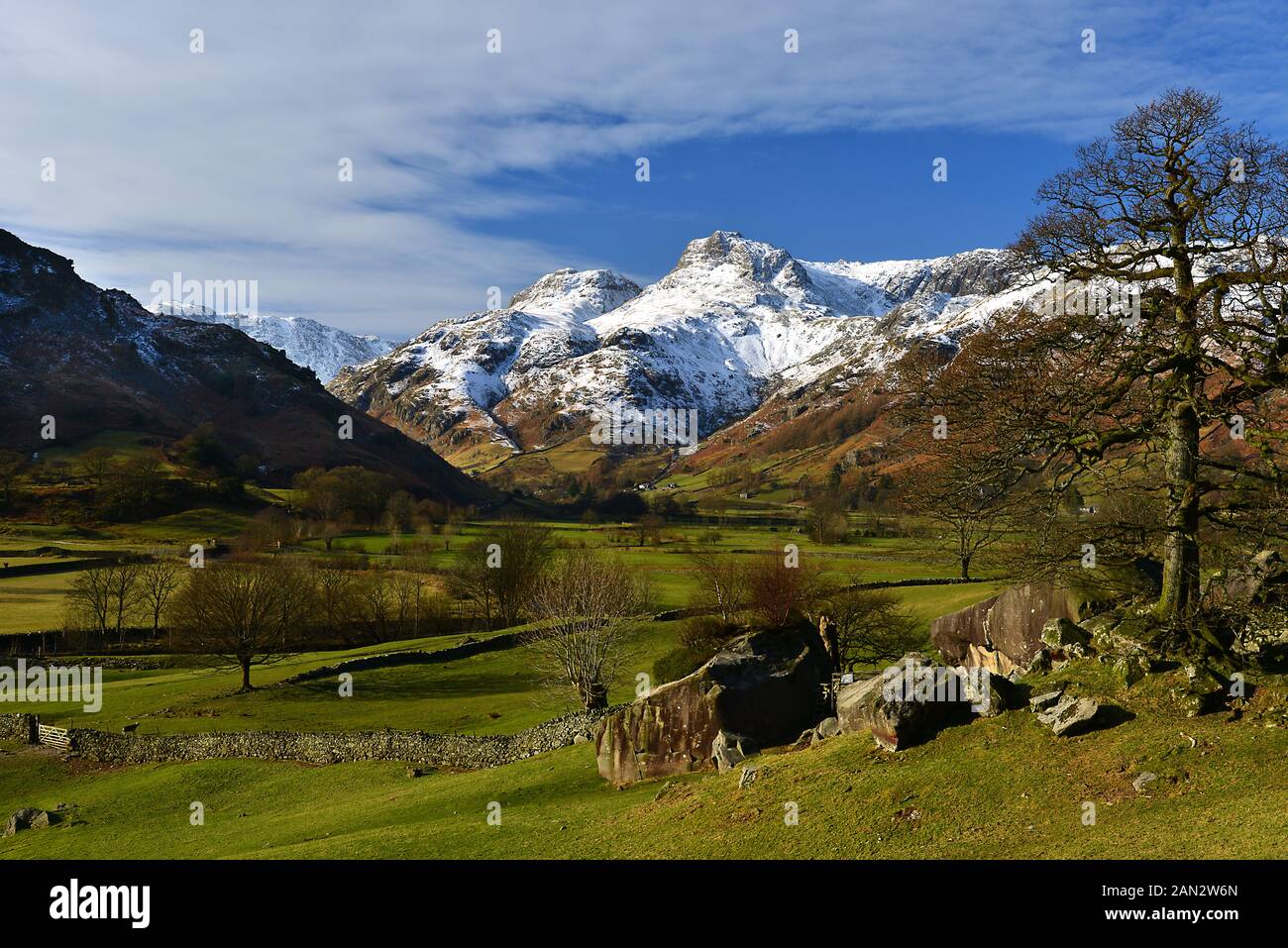 The Langdale Pikes in Inghilterra Foto Stock