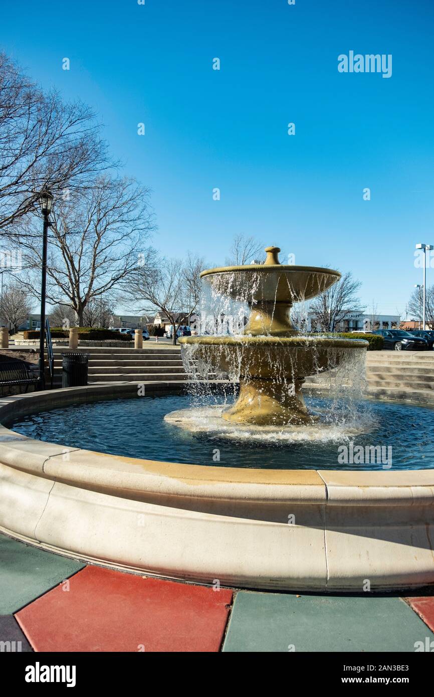 Brandley Fair centro commerciale fontana in inverno, Wichita, Kansas, Stati Uniti Foto Stock