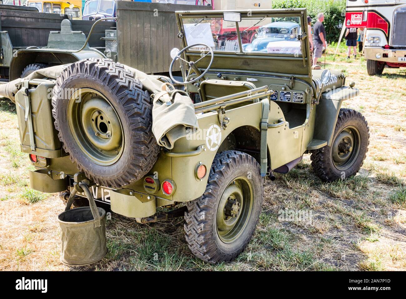 Old Ford Jeep costruito e utilizzato dalle forze alleate nella II Guerra mondiale ancora in esecuzione 75 anni più tardi in occasione di una mostra in Heddington Wiltshire, Inghilterra UK nel 2018 Foto Stock