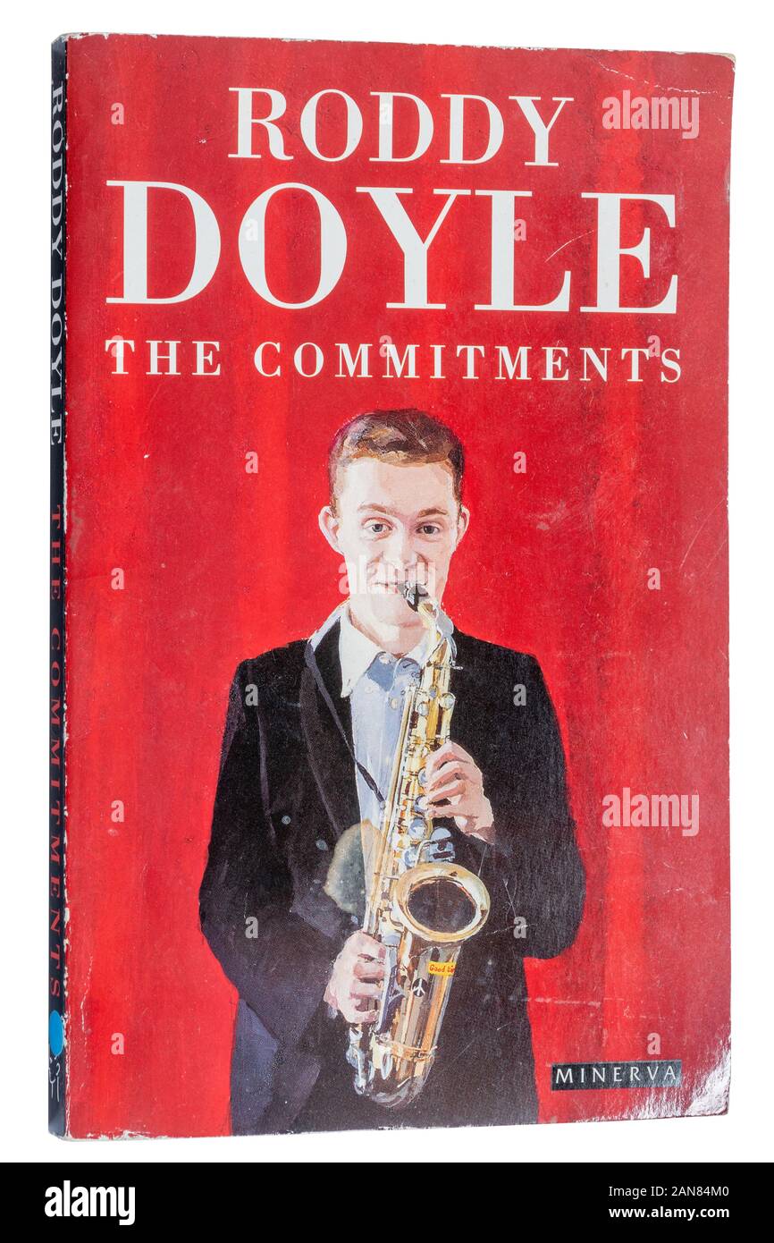 Gli impegni, un romanzo dello scrittore irlandese Roddy Doyle. Libro in brossura Foto Stock