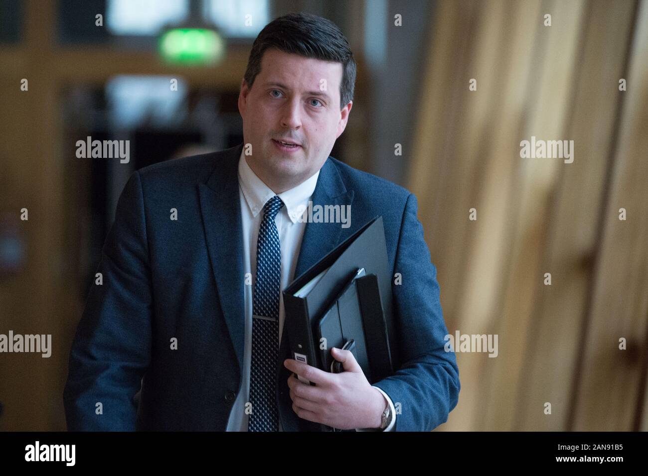 Edinburgh, Regno Unito. 16 gennaio, 2020. Nella foto: Jamie Hepburn MSP. Scene dal parlamento scozzese di Edimburgo. Credito: Colin Fisher/Alamy Live News Foto Stock Edinburgh, Regno Unito. 16 gennaio, 2020. Nella foto: Jamie Hepburn MSP. Scene dal parlamento scozzese di Edimburgo. Credito: Colin Fisher/Alamy Live News Foto Stock