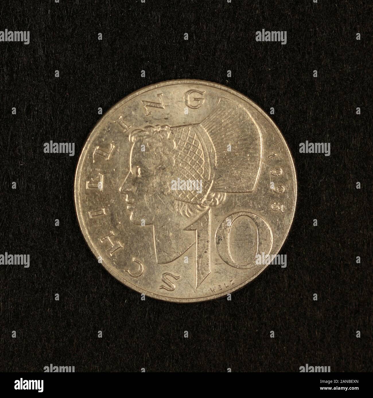 Vorderseite einer ehemaligen Österreichischen 10 Schilling Münze Foto Stock