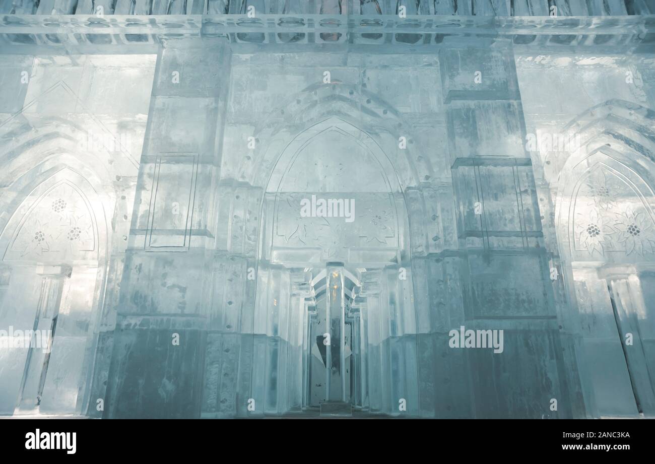 Hrebienok: Tatranska Ladovy Dom (Tatra Ice Dome) 2019/2020 - Cattedrale Di Notre Dame. Slovacchia. Europa Foto Stock