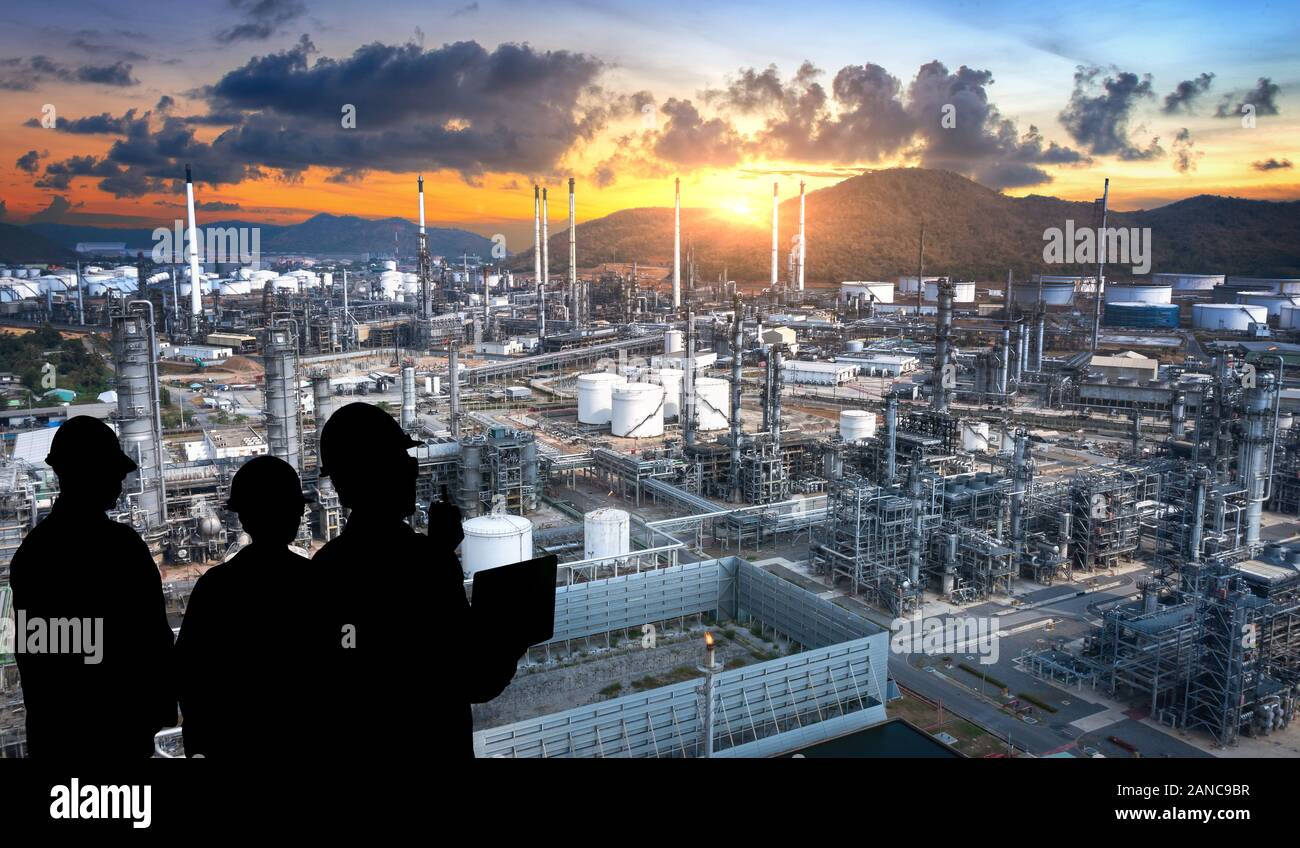 Olio e Gas impianto di raffineria come icona concetto industria petrolchimica. Foto Stock