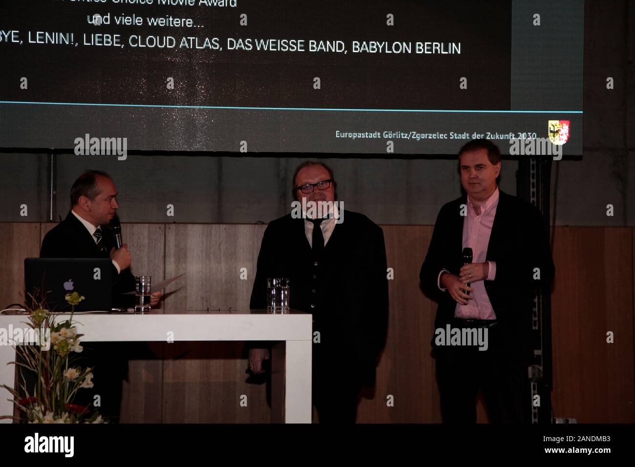 Oberbürgermeister Ottaviano Ursu ,Stefan Arndt (X Filme), Markus Görsch (MDM) beim Neujahrsempfang der Stadt Görlitz in der Schenckendorff-Turnhalle in Foto Stock