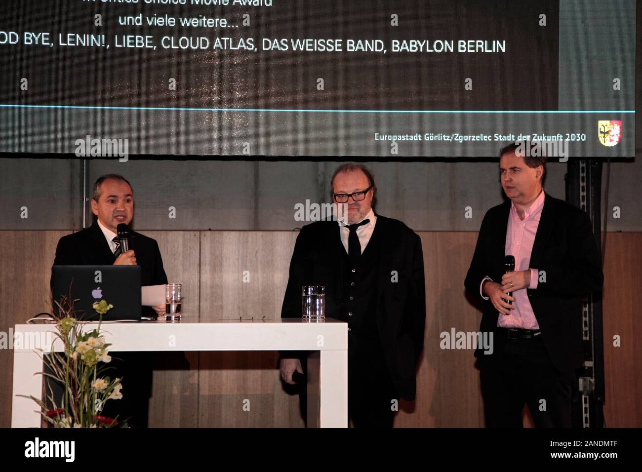 Oberbürgermeister Ottaviano Ursu ,Stefan Arndt (X Filme), Markus Görsch (MDM) beim Neujahrsempfang der Stadt Görlitz in der Schenckendorff-Turnhalle in Foto Stock