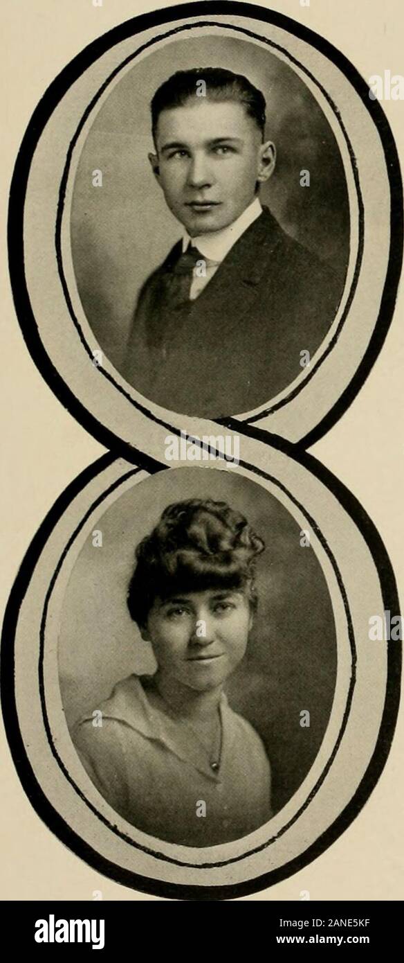 Murmurmontis: [Yearbook] 1918 . ASA LEWISCranesville. Md. SUSIE WAGGY.Sutton, W. Va. sessantadue ; * i. BERYL H. BARNES.Renick, W. Va. ADA GEORGE, Filippi, W. Va. sessantatre Foto Stock